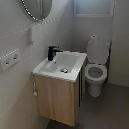 شقة Ensan Ciprian Atico En Urb Rio Cobo سان سيبريان